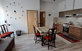 Apartament nad jeziorem